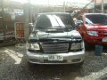 Isuzu Trooper 2002 black for sale-1