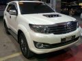 Toyota Fortuner 2016 AT V 4x2 White For Sale-0