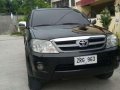 2008 toyota fortuner g automatic 4x2 acquired 2009-0