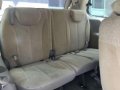 2011 Kia Carnival EX LWB A/T White For Sale-7