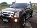 Isuzu dmax LS 2010 no issues for sale -0