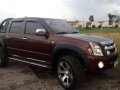 Isuzu dmax LS 2010 no issues for sale -1