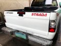 Mitsubishi Strada 2005 white P458,000 for sale-8