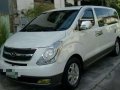 Hyundai Starex VGT 2009 Matic for sale -0