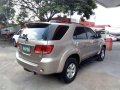 4X2 Toyota Fortuner 2006 AT Diesel for sale -6