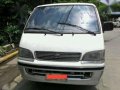 Toyata Hi Ace 2000 local - diesel hiace-2