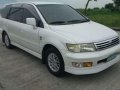 Mitsubishi Grandis chariot  for sale -1