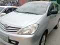 For sale Toyota innova E 2011-0