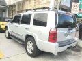 Jeep Commander 2007 White for sale-3