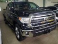 Toyota Tundra 2017 truck black for sale -0