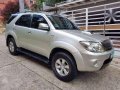 FRESH 2005 Toyota Fortuner d4d 3.0V 4x4 diesel for sale-1