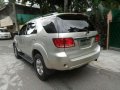 For sale very fresh Toyota Fortuner g 4x2-3