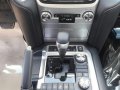 2017 Toyota Land Cruiser Automatic Diesel well maintained-4