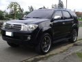 Well Maintained 2010 Toyota Fortuner V 4X4 For Sale-0