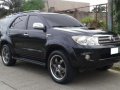Well Maintained 2010 Toyota Fortuner V 4X4 For Sale-1
