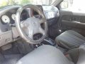 Nissan frontier 2003 good as new for sale-8
