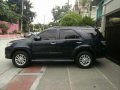 2012 Toyota Fortuner G 2.5 AT Black For Sale-1
