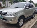 2010 Toyota Fortuner G Diesel Automatic for sale -6