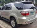 2010 Toyota Fortuner G Diesel Automatic for sale -5