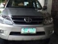 Toyota fortuner diesel 2005 for sale -0