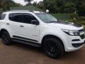 Chevrolet Trailblazer Fortuner Montero Sports MUX CRV Everest-5