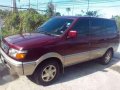 Toyota revo 99 model SUV red for sale -0