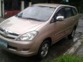 2006 Toyota innova gas manual for sale -0