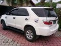 Toyota Fortuner 2011 manual 4x2 Diesel for sale-2