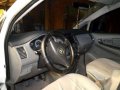 Toyota Innova J 2006 Van white for sale -6