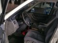 Honda Crv 2001 SUV white for sale -2