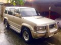 For sale 2005 Isuzu Trooper big horn -2