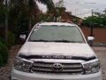 Toyota Fortuner 2011 manual 4x2 Diesel for sale-0