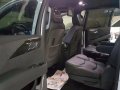 Cadillac Escalade 2017 ESV PLATINUM A/T-1