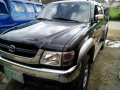 Toyota Hilux sr5 4x4 for sale -2