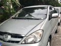 Well-kept Toyota Innova 2005 for sale-2