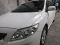 Toyota Corolla AltisE 2009 MT sedan white for sale -1