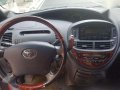 2004 Toyota Previa AT like new for sale -4