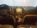 Hyundai Grand Starex 2009 for sale-6