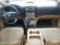 Hyundai Grand Starex 2012 for sale-8