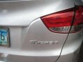 2010 hyundai tucson gls gas automatic like rav4 crv-2