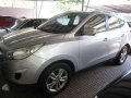 2010 hyundai tucson gls gas automatic like rav4 crv-0