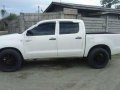 Toyota Hilux d4d well maintain for sale -2