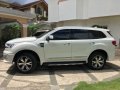 Ford Everest 2016 White for sale-2