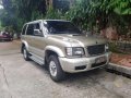Isuzu trooper 2004-1