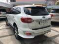 Ford Everest 2016 White for sale-3