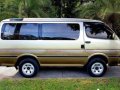 Toyota Hiace Super Custom Van 1kz 3.0-5
