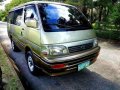 Toyota Hiace Super Custom Van 1kz 3.0-6