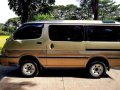 Toyota Hiace Super Custom Van 1kz 3.0-1