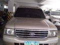 2004 Ford Everest-0