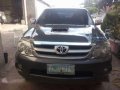 Toyota Fortuner V AT 4x4 Gray For Sale-2